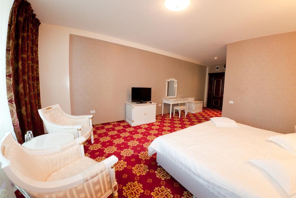 Complex Aristrocratos Hotel Mamaia Eksteriør billede